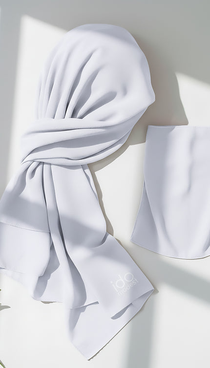 Hijab with Nose Piece – White | Ready-to-Wear Chiffon Hijab
