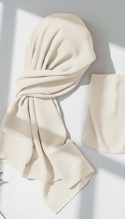 Hijab with Nose Piece – Off White | Ready-to-Wear Chiffon Hijab