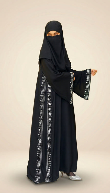 Umbrella-Sleeve Crystal Abaya with Cutdhana | Royal Luxury Nida
