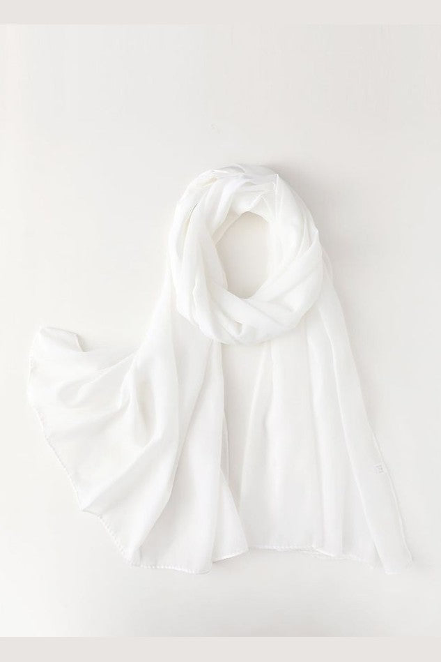 Plain Hijab white - Wool Soft Korean Chiffon Fabric