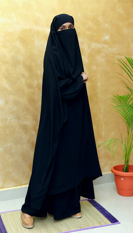 Divine Grace – Black Umrah & Hajj 3-Piece Prayer Set | Sleeved Khimar, Pocket Skirt & Matching Niqab | Korean Nida Fabric