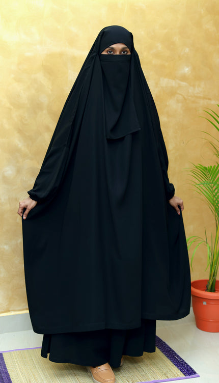 Divine Grace – Black Umrah & Hajj 3-Piece Prayer Set | Sleeved Khimar, Pocket Skirt & Matching Niqab | Korean Nida Fabric