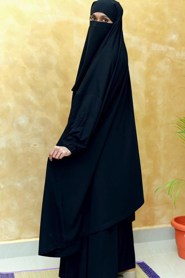 Divine Grace – Black Umrah & Hajj 3-Piece Prayer Set | Sleeved Khimar, Pocket Skirt & Matching Niqab | Korean Nida Fabric