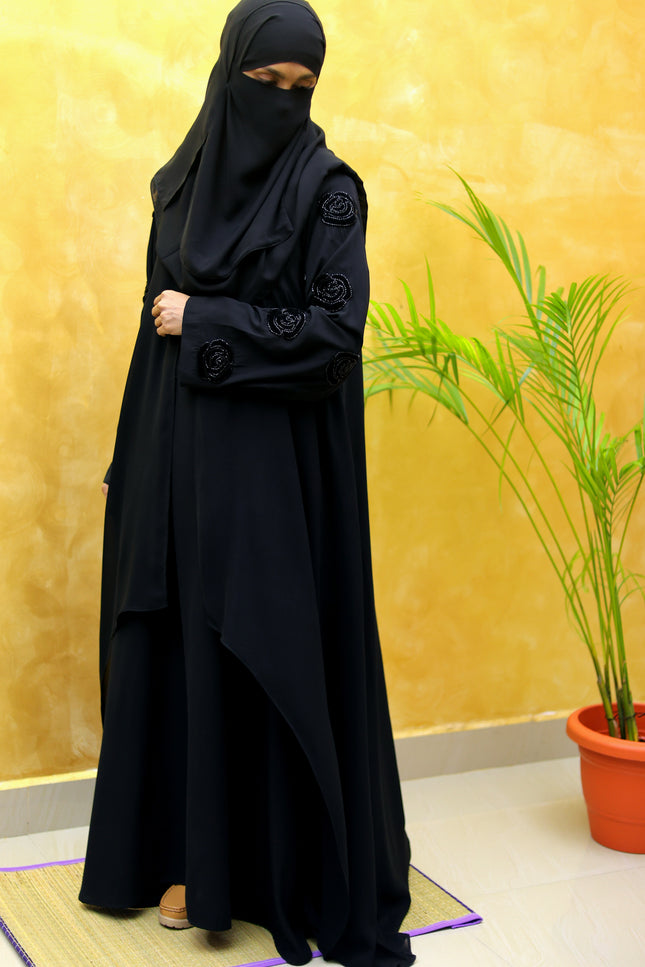 Velvet Rose-Sleeve Collage Abaya