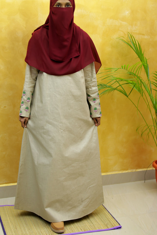 Floral Motif Embroidered Abaya