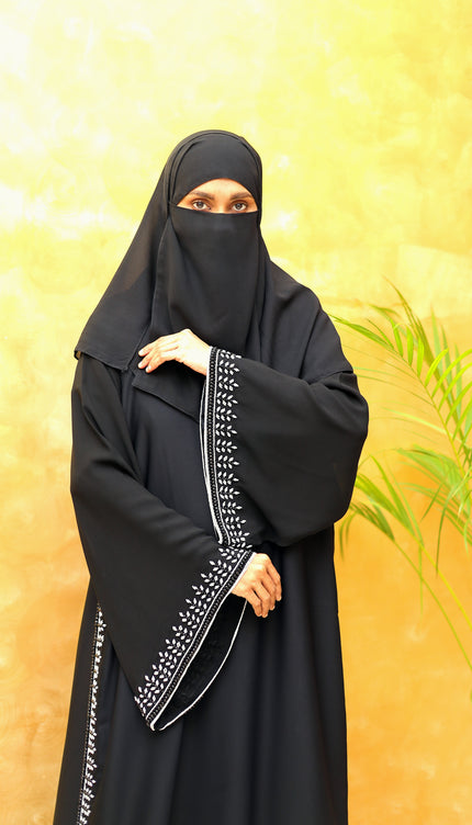 Umbrella-Sleeve Crystal Abaya with Cutdhana | Royal Luxury Nida