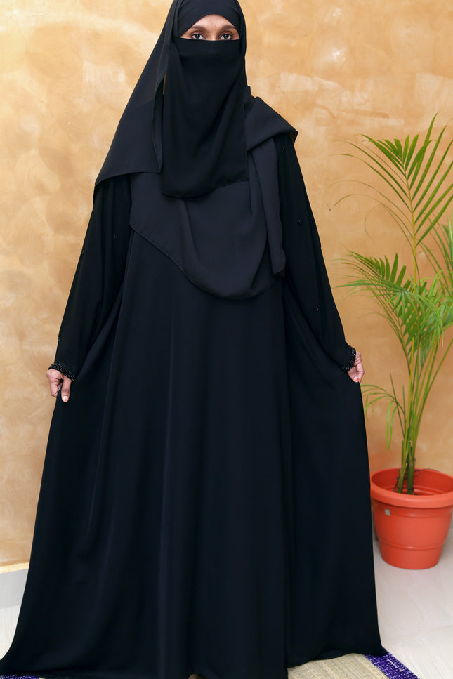 Umbrella-Sleeve Abaya with Inner Straight Sleeves