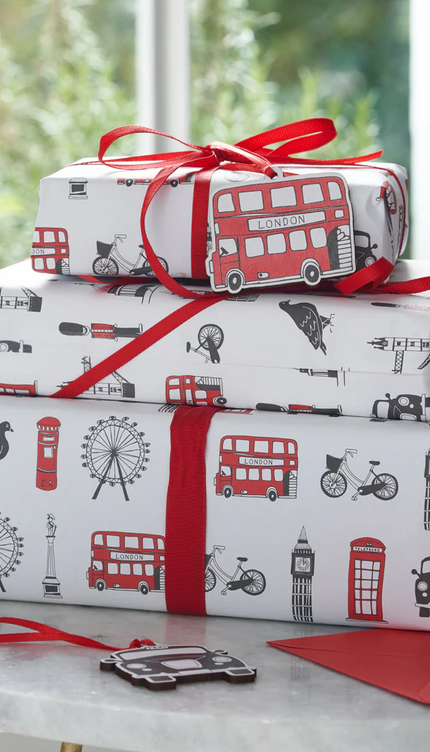 gift-wrapping